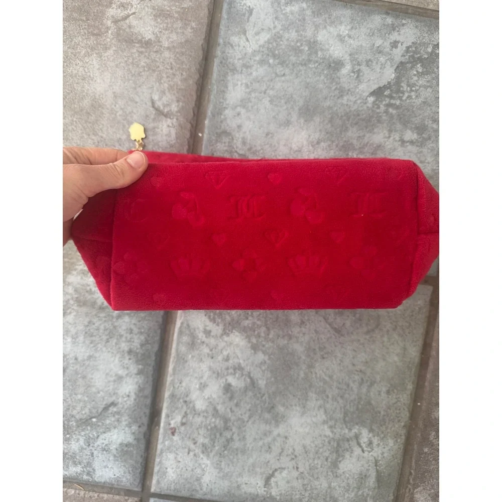Juicy Couture Red Velour Cosmetic Bag Pouch Sparkle‎ Zipper Charm